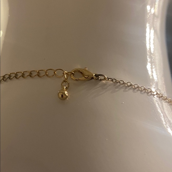 Gold Heart Necklace - Picture 4 of 5